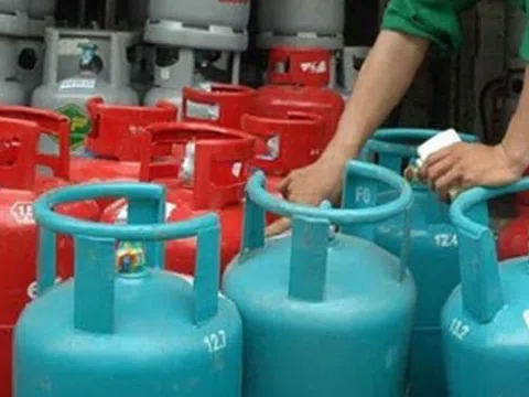 Giá gas tăng cao, sức tiêu thụ giảm