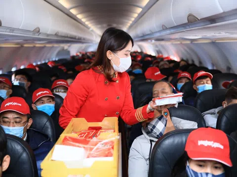 Vietjet khai thác chuyến bay đầu tiên đến sân bay Vân Đồn ngày mở lại